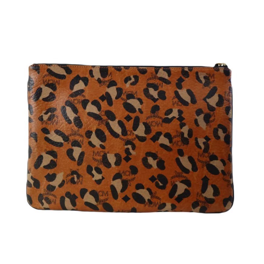 「中古」美品 MCM エムシーエム ロゴ柄 レ...の紹介画像2