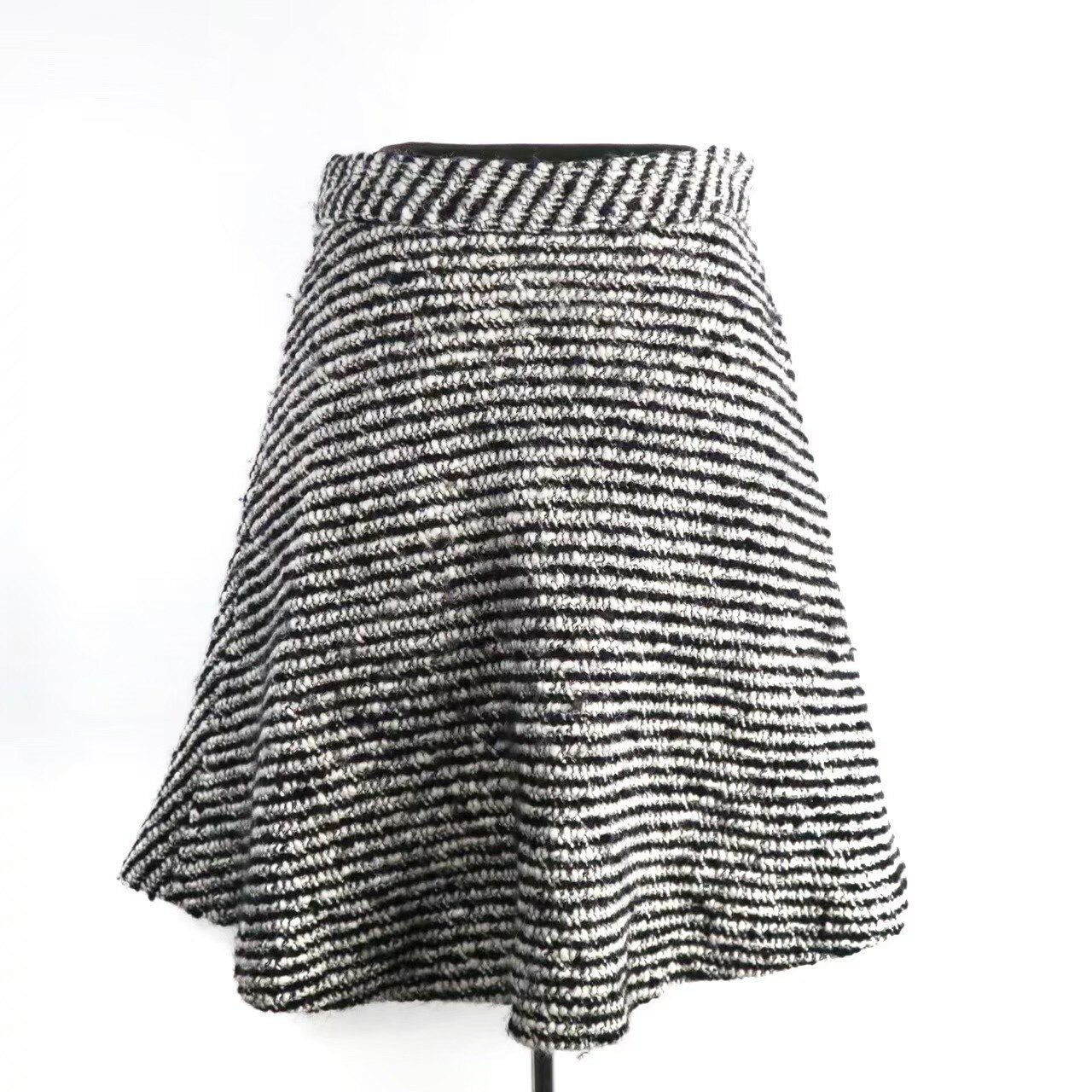 Rakuten - ［中古］MONCLER モンクレール スカート GONNA　編み込み　羊毛　38サイズ　レディース　グレー　M