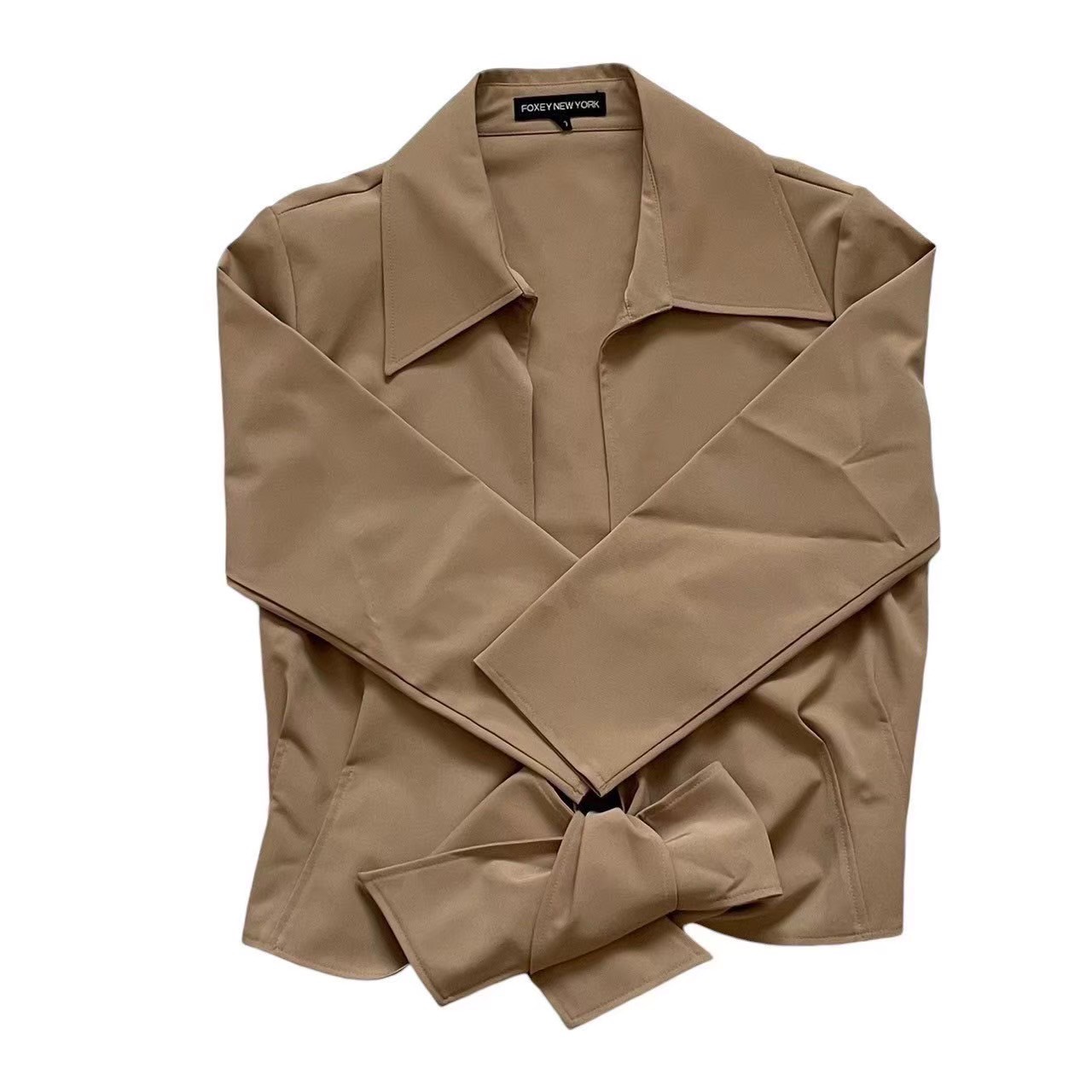 Rakuten - ［中古］FOXEY NEWYORK フォクシー ニューヨーク トップス ベージュ ジャケット シャツ ウエストリボン ポリエステル レディース サイズ40 Lサイズ