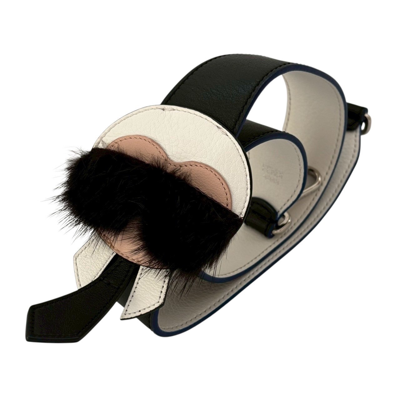 Rakuten - ［中古］FENDI フェンディ 8AV0775R7F0X93 ストラップユー ショルダーストラップ カール ラガーフェルド レザー ブラック ホワイト ブルー　レディースファッション　ファッション小物　その他財布　帽子　ファッション小物