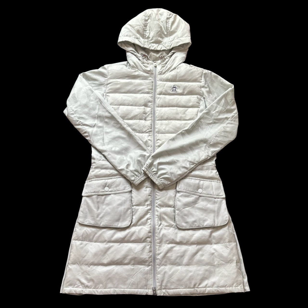 乐天商城 - ［中古］Munsingwear マンシングウェア ロングダウンコート 白系 ホワイト系 迷彩柄 総柄 ポケット 上着 アウター コート ウエストマーク レディース Lサイズ 冬 防寒着 寒さ対策 フード