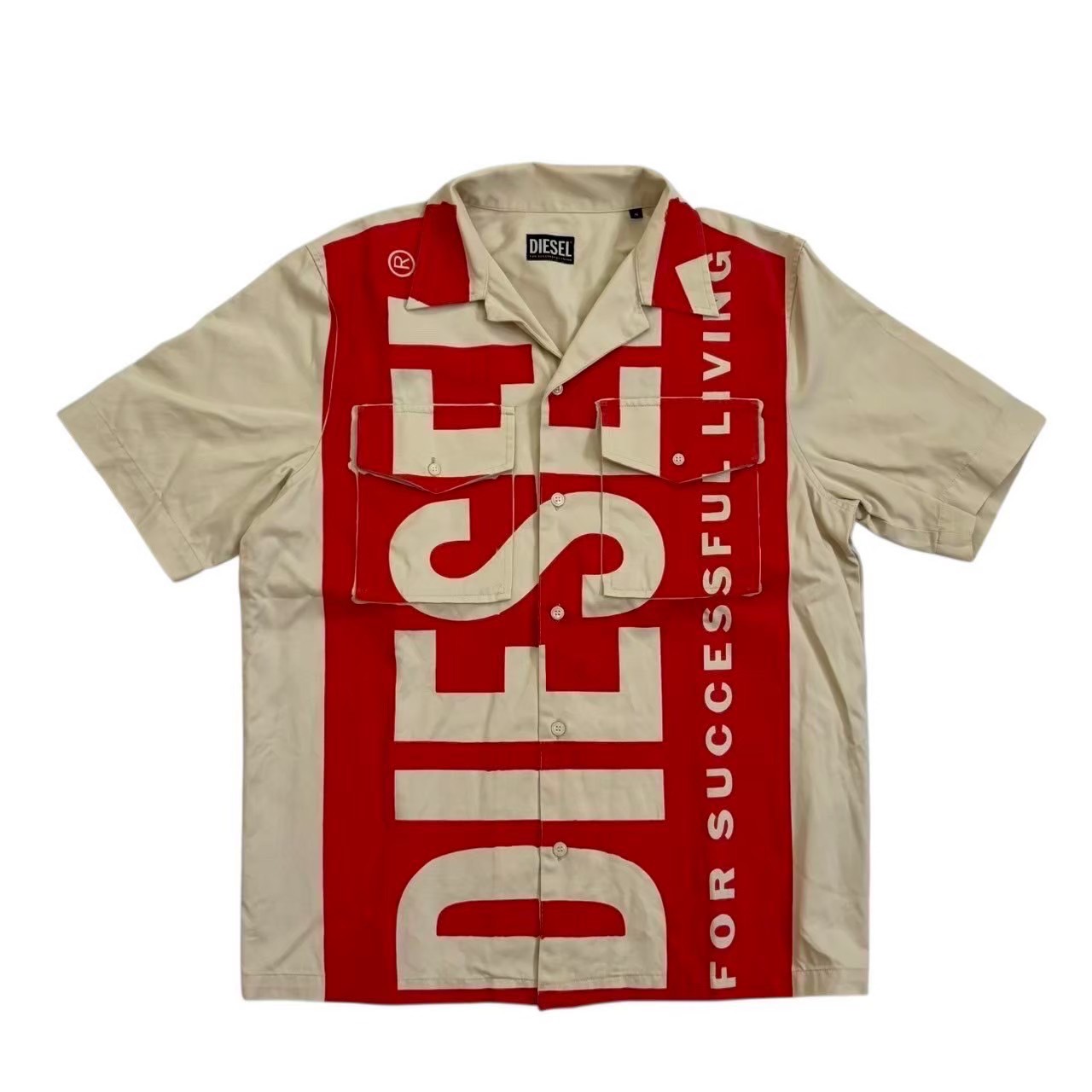 Rakuten - ［中古］DIESEL ディーゼル 半袖シャツ ベージュ 赤 レッド ロゴ 半袖 シャツ S-MAC-A 綿 襟付きシャツ メンズ Sサイズ