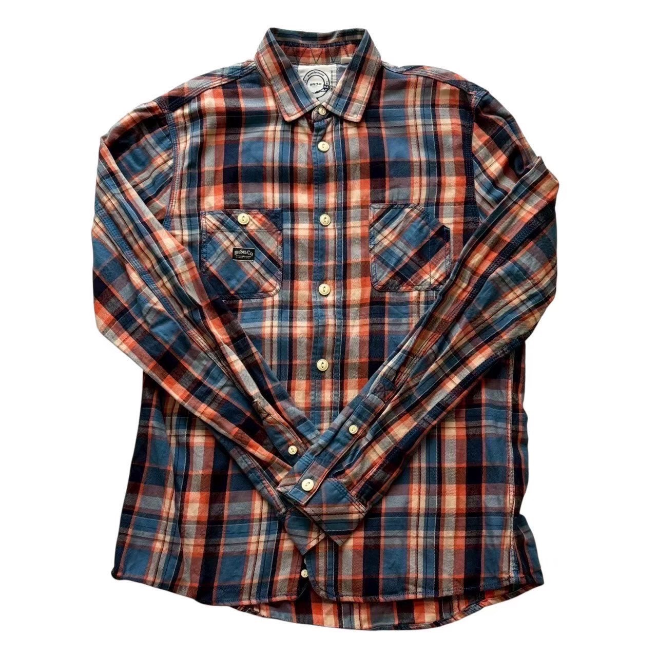 乐天商城 - ［中古］DIESEL ディーゼル 長袖チェックシャツ 青 オレンジ ブルー チェック 総柄 胸元ロゴ入り メンズ Mサイズ