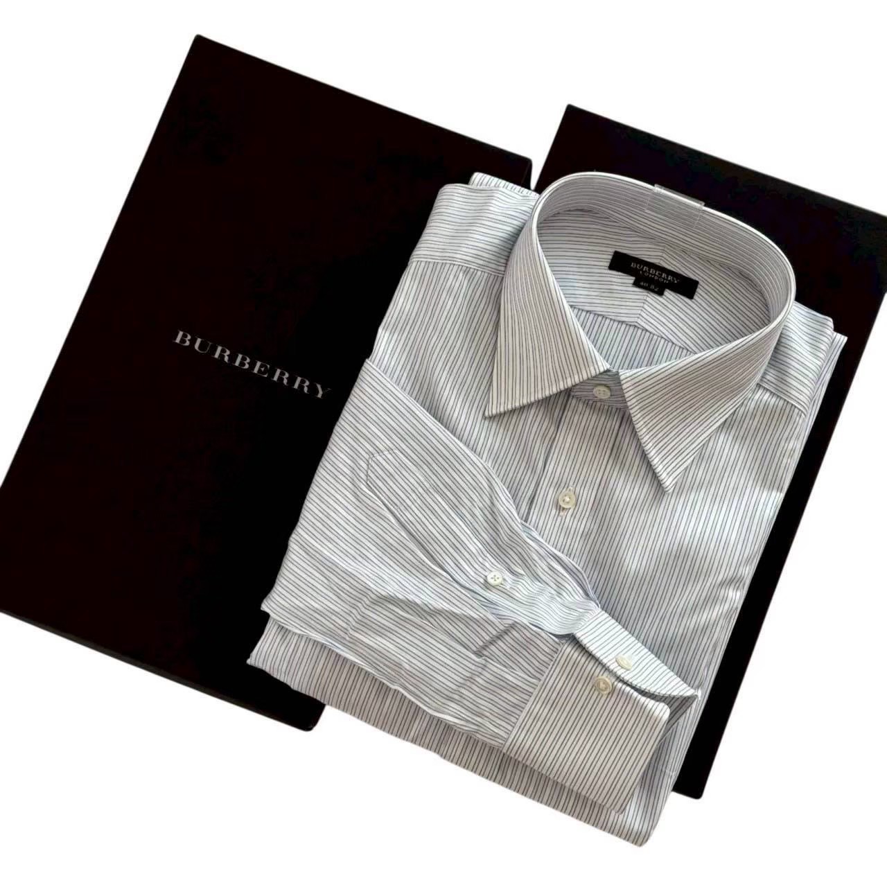 乐天商城 - ［中古］BURBERRY バーバリー ストライプシャツ 白 青 ホワイト ブルー ワイシャツ ストライプ ポケット メンズ 40-82 Mサイズ