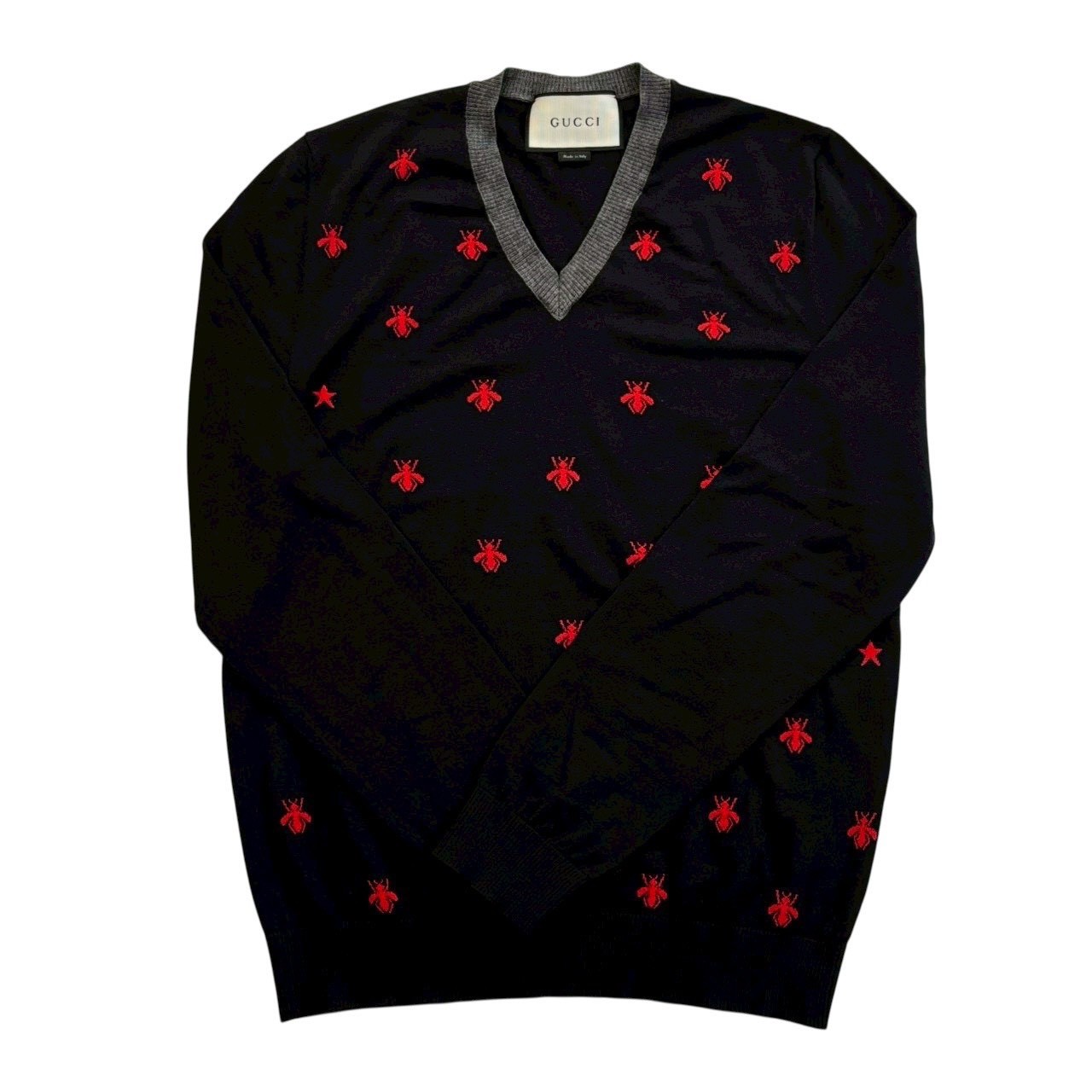 Rakuten - ［中古］GUCCI グッチ Vネック セーター メンズ M 蜂柄 ビー刺繍 薄手ニット 長袖 ウール ネイビー レッド グレー イタリア製 高級 ブランド カジュアル ラグジュアリー 秋冬 トップス おしゃれ 人気デザイン
