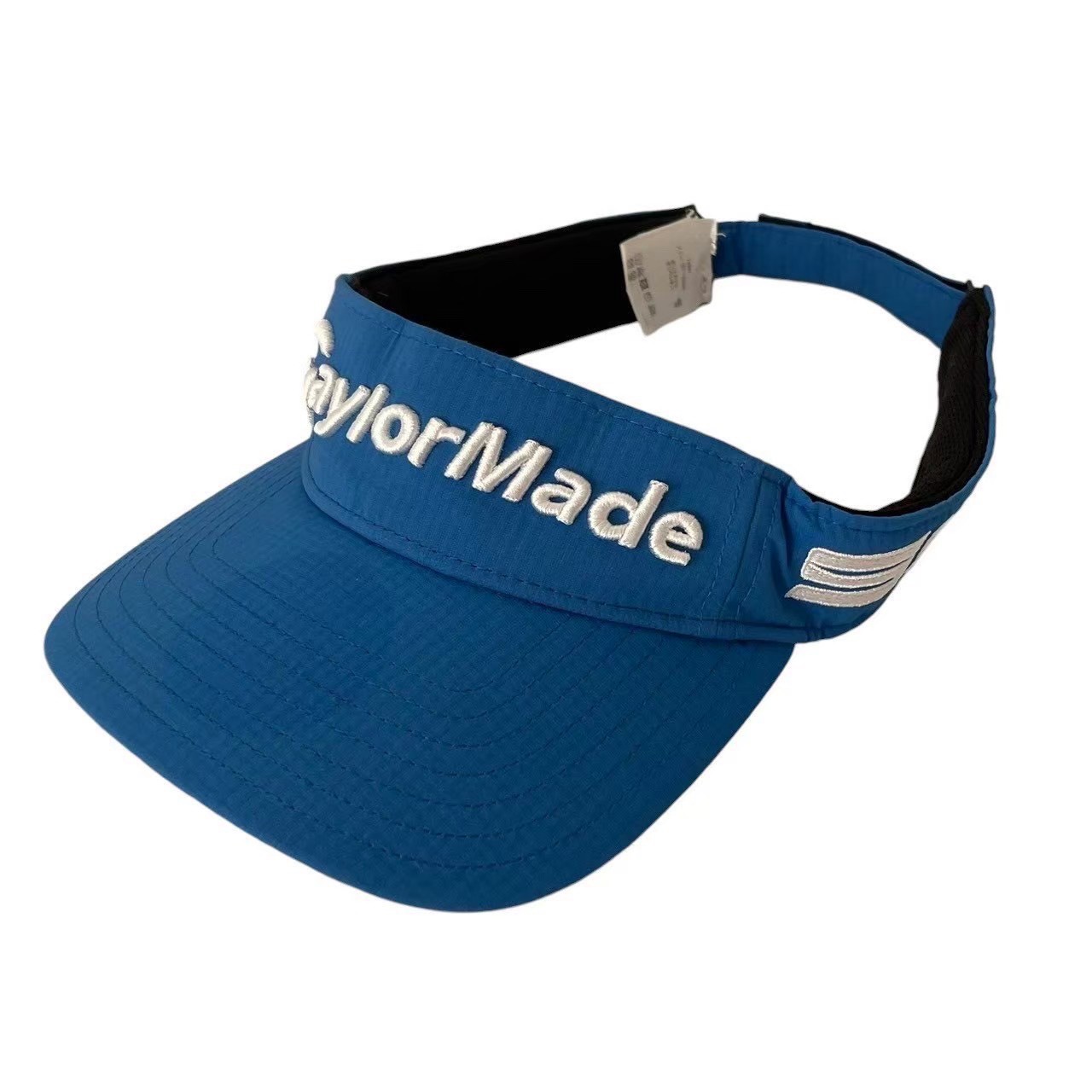 TaylorMade テーラーメイド ゴルフサンバイザー 青 白 帽子 ロゴ入り SiM2 TP5 趣味 スポーツ メンズ 紳士 ゴルフ ブルー ホワイト ポリエステル フリー 夏 ■商品情報■ ●タイトル　TaylorMade テーラーメイド ゴルフサンバイザー 青 白 帽子 ロゴ入り SiM2 TP5 趣味 スポーツ メンズ 紳士 ゴルフ ブルー ホワイト ポリエステル フリー 夏 ●メーカー　TaylorMade テーラーメイド ●形状　ゴルフ用品 小物 ●カラー　青 白 ●素材　ポリエステル ポリウレタン ●サイズ　ツバ7cm 高さ5cm 内寸57〜59cm ●ランク　中古AB ●状態　　ツバにシール跡　タグほつれ 商品の程度表記（ランク）について 新品（Nランク） 未使用品・新品同様品（Sランク） 少々使用感があるがキズ・汚れが少なめで 比較的程度が良い商品（Aランク） 中古品の中でもキズ・汚れがある商品（ABランク） キズ・汚れがあり、かなり使用感がある商品（Bランク）TaylorMade テーラーメイド ゴルフサンバイザー 青 白 帽子 ロゴ入り SiM2 TP5 趣味 スポーツ メンズ 紳士 ゴルフ ブルー ホワイト ポリエステル フリー 夏 ■商品情報■ ●タイトル　TaylorMade テーラーメイド ゴルフサンバイザー 青 白 帽子 ロゴ入り SiM2 TP5 趣味 スポーツ メンズ 紳士 ゴルフ ブルー ホワイト ポリエステル フリー 夏 ●メーカー　TaylorMade テーラーメイド ●形状　ゴルフ用品 小物 ●カラー　青 白 ●素材　ポリエステル ポリウレタン ●サイズ　ツバ7cm 高さ5cm 内寸57〜59cm ●ランク　中古AB ●状態　　ツバにシール跡　タグほつれ 商品の程度表記（ランク）について 新品（Nランク） 未使用品・新品同様品（Sランク） 少々使用感があるがキズ・汚れが少なめで 比較的程度が良い商品（Aランク） 中古品の中でもキズ・汚れがある商品（ABランク） キズ・汚れがあり、かなり使用感がある商品（Bランク）