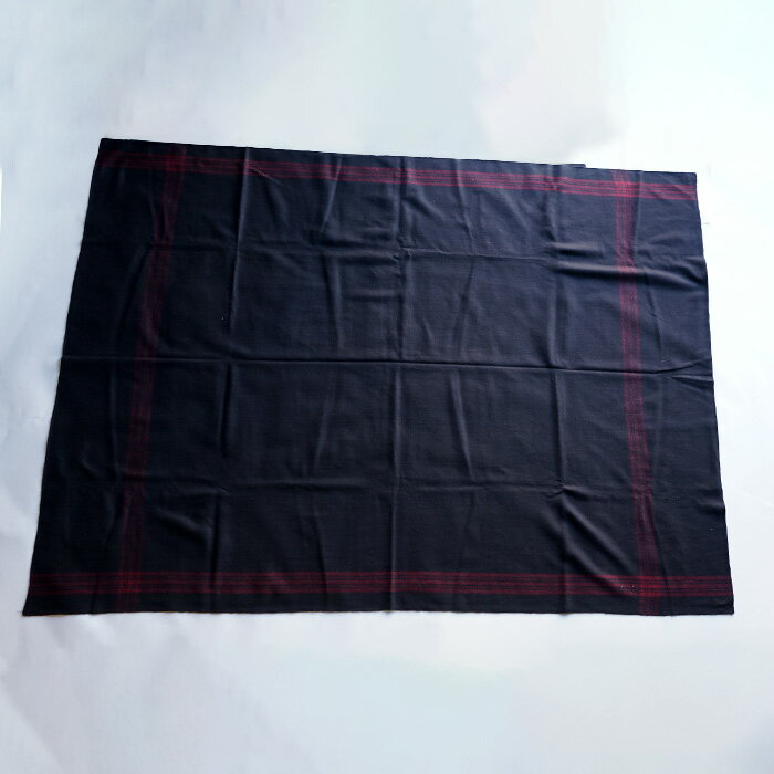 ROTHCO ������ �֥�󥱥å� ��Ƚ �Ҥ��ݤ� �Ȥ��� ������� ���� ������ �礭�� ���� �ɴ� ������ �ͥ��ӡ� ���� �֥��� ���� ��� �����ȥɥ� NAVY/RED STRIPE WOOL BLANCKET �ͥ��ӡ�/��å� ���ȥ饤�ץ֥�󥱥å� 1095