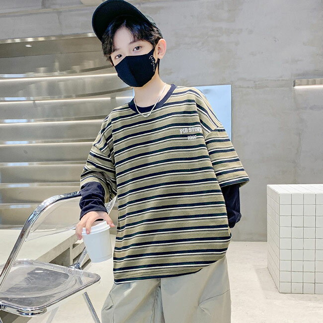 樂天商城 - 重ね着 トレーナー 男の子 ファッション キッズ クリスマスセーター Tシャツ 子供 トレーナー ベビー服 長袖 秋 冬 ロゴ プリント トップス 110cm 120cm 130cm 140cm 150cm 160cm 170cm クリスマスセーター クリスマス ギフト 送料無料