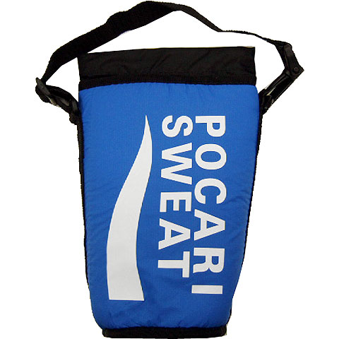 ポカリスエットスクイズボトル キャリージャケット　サッカーフットサルアクセサリーpocari-carryjacket