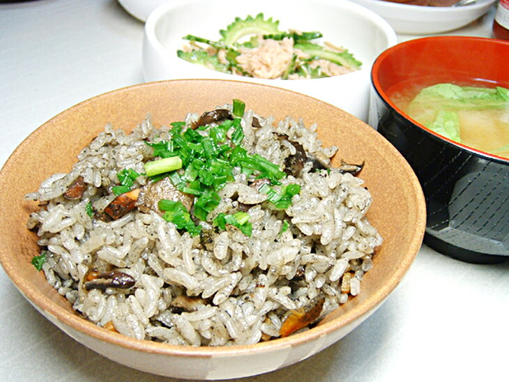 伊江島おっかー自慢のイカ墨じゅーしぃの素 お米3～4合用 180g　/沖縄風炊き込みご飯 ジューシーの素 ken-oki-10000773 健食沖縄 サンプル画像3