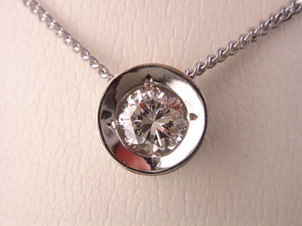 Rakuten - 0.47ct PT プラチナ ダイヤペンダント