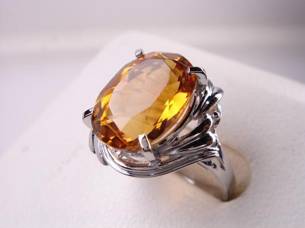 4.64ct プラチナ シトリン トパーズリング★PT