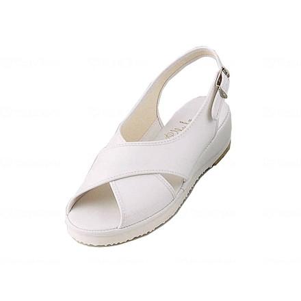 9M　レザープラットサンダル　ホワイト　23．0cm