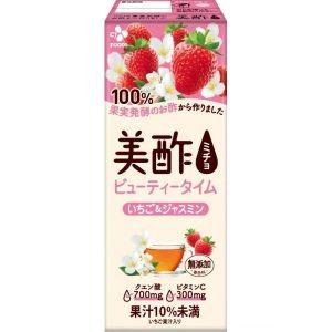 ※本商品は返品不可となります。発売元、製造元、輸入元又は販売元【千坂】【 商品説明 】「ミチョ（美酢）ビューティータイム　いちご＆ジャスミン」は、美酢ならではの果実のフルーティーな味わいに、フレーバー毎に相性の良い紅茶を選定しブレンディングした果実酢×ティーブレンディングの新感覚ティーです。●100%果実発酵酢×ティーブレンディングで心もカラダも満たされるビューティータイム。●いちごの甘酸っぱさとジャスミンの香りが爽やかに広がるフレッシュな味わい。●これ1本でビタミンC300mg、クエン酸700mgをおいしく簡単に摂ることができます。●コンパクトで鞄に入るサイズなので持ち運びに便利です。内容量：1本あたり200mlアレルギー情報：りんご【 注意事項 】直射日光及び高温多湿の場所を避けて常温で保存してください。【 原材料 】糖類（果糖ぶどう糖液糖(国内製造)、砂糖）、りんご酢、いちご濃縮果汁、ジャスミン茶エキス／クエン酸、香料、ビタミンC、甘味料（ステビア抽出物）【 内容成分 】200ml/1本当り：エネルギー 84kcal 、たんぱく質 0.0g、脂質 0.0g、クエン酸 700mg、炭水化物 20.8g、食塩相当量 0.0g、ビタミンC 300mg広告文責：株式会社バイタルネット　電話番号：022-343-7011