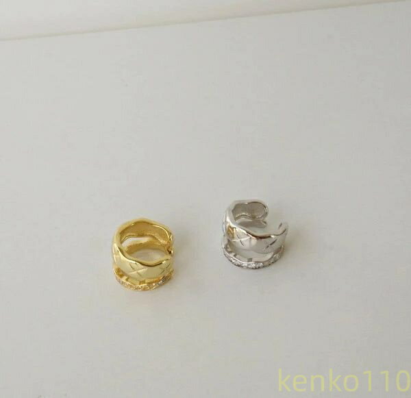 【送料無料】イヤーカフ　イヤーカフス　高純度シルバー　イヤカフ キルティング　silver925　シンプル　片耳　シルバー　　ゴールド　　女性　レディース　ユニーク　フリーサイズ(4)