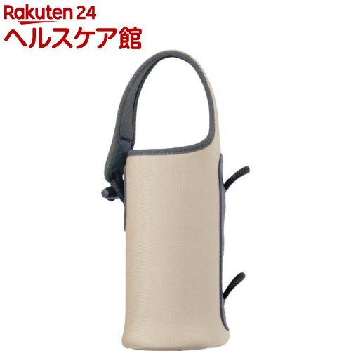 お店TOP＞ホーム＆キッチン＞弁当・水筒＞水筒・マグボトル＞ボトルカバー＞象印 ステンレスボトルカバー ベージュ MC-AA01-CA (1個)【象印 ステンレスボトルカバー ベージュ MC-AA01-CAの商品詳細】●シーンに応じて選べる持ち方3WAY。●3カ所の留め具に持ち手をつけ替える事で、使用シーンに併せてご使用できます 。●洗濯機洗いOK！(ネットに入れて手洗いコースを選択してください)●伸縮性、弾力性に優れたストレッチ素材(生地)を採用。●ウエットスーツなどに使われる生地は、伸縮性に優れているのでボトルにフィットします。また、弾力性があるためステンレスボトルを傷から守ります。●カバーをつけたままでも飲みやすい本体形状。●せんが回しやすい「滑り止めつき」。●カバーの内側に滑り止め加工をしているから、ボトル本体が滑らず、せんが回しやすくなります。●倒れにくい底構造。●EVAとポリエチレンを組み合わせた底構造で、カバーをつけても自立しやすい仕様です。【規格概要】・適応容量：0.36L・本体寸法：直径7.5*14.5cm(持ち手を除く)・本体重量：0.04kg・推奨ボトルサイズ：直径6.5〜7*18.5cm以下(持ち手を正面で留めた時の仕様)【原産国】ベトナム【ブランド】象印マホービン（ZOJIRUSHI）【発売元、製造元、輸入元又は販売元】象印マホービンリニューアルに伴い、パッケージ・内容等予告なく変更する場合がございます。予めご了承ください。象印マホービン530-8511 大阪府大阪市北区天満1丁目20-50120-345135広告文責：楽天グループ株式会社電話：050-5577-5042[食器・カトラリー/ブランド：象印マホービン（ZOJIRUSHI）/]