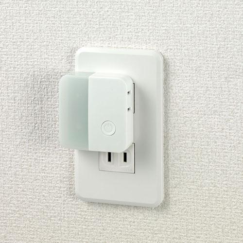 エルパ LEDスイッチ付ライト コンセント差込タイプ ホワイト PM-LC101W(1コ入)【エ...