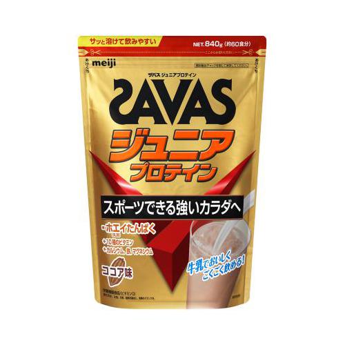 内容量 840g フレーバー ココア味 原材料名 （ココア味） 乳清たんぱく（アメリカ製造）、デキストリン、ココアパウダー、植物油脂、食塩／炭酸Ca、炭酸Mg、乳化剤、V.C、香料、ピロリン酸第ニ鉄、甘味料（アスパルテーム・L-フェニルアラニン化合物、スクラロース、アセスルファムK）、増粘剤（プルラン）、ナイアシン、V.E、V.B6、V.B2、V.B1、V.A、パントテン酸Ca、V.D、 V.B12、（一部に乳成分・大豆を含む） 栄養成分表示 （ココア味）1食分14g当たり エネルギー 51kcal、たんぱく質 6.0g、脂質 0.8g、炭水化物 4.9g、食塩相当量 0.22g、カルシウム 462mg、鉄 4.6mg、マグネシウム 43mg、ナイアシン 1.8〜6.8mg、パントテン酸 0.17mg、ビタミンA 52〜159μg、ビタミンB1 0.42mg、ビタミンB2 0.43mg、ビタミンB6 0.37mg、ビタミンB12 0.21〜1.55μg、ビタミンC 27mg、ビタミンD 1.5μg、ビタミンE 0.30mg、タンパク含量 45％（製品無水物当たり）、アミノ酸スコア100 おすすめの飲用シーン 目安1日2回。 朝食にプラス、おやつに、スポーツ後に、おやすみ前に 召しあがり方(1食分) ココア味は牛乳または水150mlに付属のスプーン2杯（約14g）を溶かす。 スプーン1杯の目安はすりきりより少なめです。 牛乳または水に溶かした後は速やかにお飲みください。 溶かす飲み物の量は、お好みに応じて調整してください。 1日当たり2食（28g）を目安にお召し上がりください。 1日の摂取目安量を守ってください。 本品は、多量摂取により疾病が治癒したり、より健康が増進するものではありません。 本品は、特定保健用食品と異なり、消費者庁長官による個別審査を受けたものではありません。 賞味期限 18ヶ月 保存方法 直射日光および高温多湿の場所を避けて保存してください。 商品区分 健康食品 原産国 日本 製造元 株式会社明治 検索用文言 ザバス(SAVAS)ジュニアプロテイン ココア味 840g 60食分プロテイン トレーニング ボディーケア サプリメント 2631127 広告文責 株式会社ケンコーエクスプレス TEL:03-6411-5513スポーツジュニアが食事などで不足しがちな栄養素を理想的に補えるプロテイン。 ●スポーツと成長のためのたんぱく質:スポーツできる強いカラダづくりと成長のために、たんぱく質は摂りたい成分の1つです。たんぱく質として、牛乳生まれのホエイ（乳清）プロテインを配合しました。 ●「10種のビタミン＋カルシウム＋鉄+マグネシウム」配合:食事・間食だけでは不足しがちな栄養素を理想的に補えるよう設計しています。 ●「ザバス ジュニアプロテイン」は、明治が実施したスポーツジュニアの食事調査結果に基づき、スポーツジュニアのカラダづくりに必要とされるビタミン、ミネラルを独自に設計して配合しています。 ●栄養機能食品（ビタミンD）:ビタミンDは、腸管でのカルシウムの吸収を促進し、骨の形成を助ける栄養素です。 ●1日当たりの摂取目安量（28g）の栄養素等表示基準値（18歳以上、基準熱量2,200kcal）に占める割合:ビタミンD54% ●人気のココア味:スポーツジュニアの風味調査を重ねて決定した、おいしく飲みやすいココア味です。運動後だけでなく、朝食時やおやつとしても、牛乳や水でおいしく召し上がれます。 ●アンチ・ドーピング認証:「インフォームドチョイス」を取得