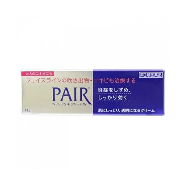 使用上の注意 ●してはいけないこと(守らないと現在の症状が悪化したり、副作用が起こりやすくなる) 次の部位には使用しないでください 　目や目の周囲 ●相談すること 1．次の人は使用前に医師又は薬剤師に相談してください 　（1）医師の治療を受けている人。 　（2）本人又は家族がアレルギー体質の人。 　（3）薬や化粧品等によりアレルギー症状を起こしたことがある人。 　（4）患部の湿潤やただれのひどい人。 2．次の場合は，直ちに使用を中止し，この文書を持って医師又は薬剤師に相談してください 　（1）使用後，次の症状があらわれた場合。 ［関係部位：症状］ 皮ふ：発疹・発赤，かゆみ，刺激感（ヒリヒリ感），はれ（腫脹），乾燥化（つっぱり感） 　（2）1ヶ月位使用しても，症状がよくならない場合。また，症状が悪化した場合。 効果・効能 吹出物，にきび 用法・用量 1日数回，石けんで洗顔後，適量を患部に塗布します。 1．本剤は吹き出物・ニキビのある部位のみに使用し，周辺の広い部分には使用しないでください。 2．目に入らないよう注意してください。万一，目に入った場合には，すぐに水又はぬるま湯で洗ってください。なお，症状が重い場合には，眼科医の診療を受けてください。 3．小児に使用させる場合には，保護者の指導監督のもとに使用させてください。 4．本剤は外用にのみ使用してください。 成分・分量（1g中） [成分:分量] イブプロフェンピコノール 30mg イソプロピルメチルフェノール 3mg 保管及び取扱い上の注意 1．直射日光の当たらない湿気の少ない涼しい所に密栓して保管してください。 2．小児の手の届かない所に保管してください。 3．他の容器に入れ替えないでください。（誤用の原因になったり品質が変わります。） 4．使用期限が過ぎた商品は，使用しないでください。 製造元 ライオン（株） リスク区分 第二類医薬品 検索用文言 ライオン ペアアクネクリームW 14g【第2類医薬品】 広告文責 株式会社ケンコーエクスプレス 薬剤師:岩崎喜代美 TEL:03-6411-5513吹き出物・ニキビ治療薬 有効成分のイブプロフェンピコノールが、アクネ菌による面皰（めんぽう：コメド）の生成を抑え、炎症（赤ニキビ）もしずめる為吹き出物、ニキビをもとから治療します。 さらに有効成分イソプロピルメチルフェノールが症状を悪化させるアクネ菌などを殺菌し、吹き出物・ニキビの進行を抑えます。 患部にすっと薄くのびて透明になるので、おでかけ前や外出時も気になりません。 肌に近いPH（弱酸性）です。植物系のほのかな心地よい香りです。