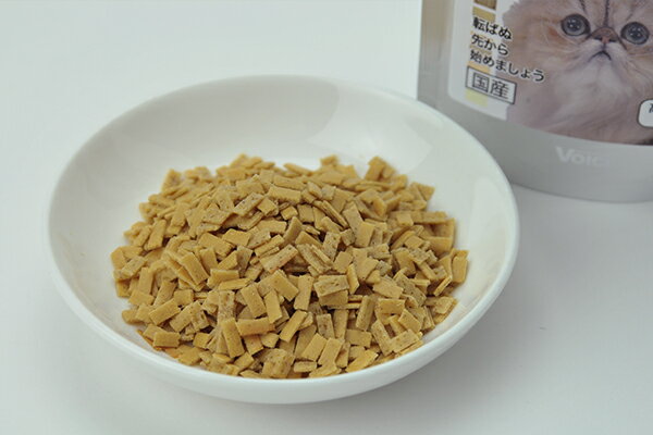 [メール便6個まで]▽ヴォイス 猫にやさしいトリーツ 老猫の栄養サポート 20g