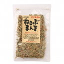 ■商品名：ねこぶまんま■内容量：50g■原材料：ねこ足昆布（北海道産）、鰹節（鹿児島産）、白ゴマ（南米）、醸造酢（国内産）　　■賞味期間：製造日より6ヶ月■北海道東部産の「ねこ足昆布」というねばりの強い昆布を使用し、鰹削り節、白ゴマをあわせ仕上げた商品です。■アレルゲン： 【メール便（ヤマトメール便、ゆうパケット、定形外郵便）の注意点　※必ずお読みください】 ※送料は、最終の発送完了メールにてご確認をお願いします。※メール便は、ポスト投函のため代引・同梱不可、日時指定不可となります。また、ポストに入らない大きさの場合、配送業者持ち帰りとなります。※メール便の場合、万一、破損・紛失しても補償の対象外となります。また、厚み制限のため、緩衝材やプチプチを使用しない場合もありますので、その点をご了承いただいた上でご利用ください。※商品タイトルに記載以上の数量の購入や、他の商品も一緒に購入される際には、宅配便に変更（宅配便の送料に変更）、または、別途追加料金が発生する場合がございます。※「ヤマトメール便」、「ゆうパケット」は追跡番号がありますが、定形外郵便は追跡番号がありません。※メール便には「ヤマトメール便」、「ゆうパケット」、「定形外郵便」がありますが、選択はできず、タイトル記載にあるメール便のみとなります。メール便の詳細はこちら（「メール便（ヤマトメール、ゆうパケット、定形外郵便）について」をご確認下さい）北海道の粘るねこ足昆布を使用した万能ふりかけ 「ねこぶまんま」