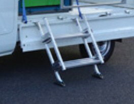 Rakuten - 【日野屋 日野興業】小型車載トイレ のせるくん 専用ステップ（※片手摺なし） オプション 簡易トイレ 災害用トイレ 現場用トイレ 防災トイレ 軽トラック積載トイレ 工事現場 建設 建築 土木 移動式トイレ 省スペース おすすめ イベント会場 フェス 災害用