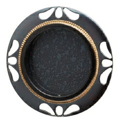 MARUKI（丸喜金属）　真鍮赤銅三葉透虫喰　B-30　中【1個】