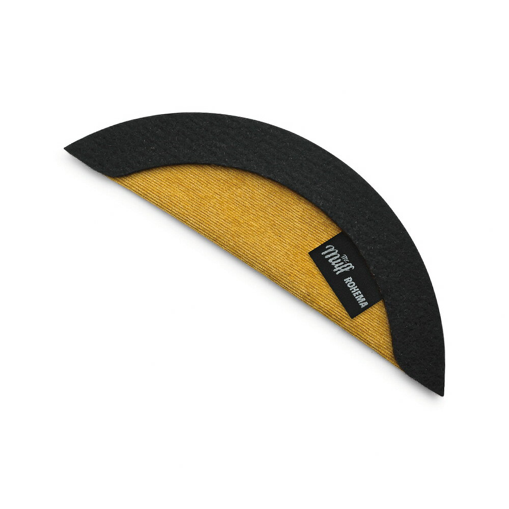 トピックスショッピングクレジット分割48回払いまで金利手数料0%！期間限定 〜2026年2月28日まで30,000円（税込）以上のお買い物が対象となります。本キャンペーンはクレジットカードでのお支払いは対象外となります。詳しくはお問い合わせください。アイテム説明MuffBite（マフバイト）は他社のミュートとは大きく異なる独特なミュートサウンドを生み出します。■特徴ブラックフェルトのリムとコーデュロイ生地を組み合わせ、ヘッドの約3分の1をカバーするドラムミュートです。フェル トに内蔵されているマグネットにより、マフバイトをリムの所定の位置にしっかりと固定することが可能。倍音やサスティーンを抑え、加工を感じさせないナチュラルなドラムサウンドを演出。ダイキャストフープに使用するためのクランプが3つ付属しています。■コーデュロイについて黒板消しの布地に使われる生地。摩擦に強く、保湿性に優れる性質があります。埃が付きやすいのでエチケットブラシを使用して埃を除去してください。粘着テープを 使用すると毛が抜けてしまうのでご注意ください。納期について売却時は迅速に商品情報の削除を心掛けておりますが、ショッピングページの更新までにタイムラグが生じ、ご注文のタイミングによっては商品のご用意ができない場合がございます。あらかじめご了承くださいますようお願い申し上げます。最強配送対象商品以外、納期のご確認はご注文前に「商品についての問合わせ」よりお問い合わせください。