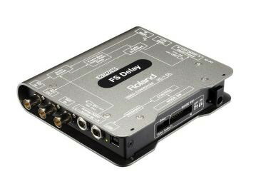 トピックスショッピングクレジット分割48回払いまで金利手数料0%！期間限定 2026年2月28日まで30,000円（税込）以上のお買い物が対象となります。本キャンペーンはクレジットカードでのお支払いは対象外となります。詳しくはお問い合わせください。アイテム説明ビデオ・オーディオのディレイと、フレームシンクロナイザー（FS）。HDMIとSDIの双方向変換に加え、ビデオ・オーディオのディレイと、フレームシンクロナイザーが搭載された高機能モデル。たとえば、ビデオスイッチャーで発生した遅延を、オーディオ信号を遅延させることで、つじつまを合わせられるので「リップシンク」がとれます。イベントなどで複数のテレビモニターに表示する際に、表示タイミングのずれを補正することができます。シアター・システムなどで利用する際、PAシステムとプロジェクターの表示のずれを調整できます。■SDI信号とHDMI信号の双方向ロスレス変換が可能■最大4.5フレームまで遅延可能なビデオ・ディレイ■最大4.5フレームまで遅延可能なオーディオ・ディレイ■複数のビデオ信号を同期させるフレームシンクロナイザー機能■ビデオ出力信号にオーディオ信号を乗せられるオーディオ・エンベデッド■SDI／HDMI信号からアナログ音声を出力できるオーディオ・ディエンベデッド＜画質へのこだわり＞色や明るさなどイメージを変えずに、元画像を忠実に変換します。スーパーブラック、スーパーホワイトにも対応し、カメラやソース機器の映像表現をそのまま変換します。＜リクロッカーを搭載＞SDI信号を長距離延長した場合の減衰をカバーするリクロッカーを搭載。カメラ中継の映像も、高画質のまま受け取ることができます。＜映像特性も忠実に再現＞元映像の映像特性をも忠実に再現し、ラインずれなどの変換トラブルや信号エラーの発生もありません。ジッター、リターンロスも良好です。＜1080pの3G-SDIに対応＞1080iを超える画質の映像信号の入出力が可能。3G-SDIはレベルA、レベルBともに対応し、多様な3G-SDI機器と接続できます。もちろん、1080i、SD信号も接続するだけで、自動対応します。＜過酷な現場での運用に耐える設計。堅牢性と放熱性も確保＞外装プレートには、厚さ2mmのアルミ素材を採用するなど、随所に堅牢性を考慮したヘビーデューティー仕様です。SDI端子、HDMI端子は本体ケースにネジ止め、オーディオ端子は、本体ケースにナットで固定し耐久性を向上させています。各端子にはLEDの入出力インジケーターが配されており、信号状況を一目で確認可能。また、放熱効率の良い設計により、長時間の連続使用を考慮、信頼性を追求しました。＜ライブにも、編集システムへの組み込みにも対応するフォルム＞外装プレートのくぼみを利用して、三脚のステーなどにベルト類で固定させることが可能。ライブ時の快適な取り回しを実現します。また、専用ラック・マウント・アダプター（別売品）に装着することで、編集室などのラックに固定させての常設運用にも対応します。＜HDCP付きHDMI信号に対応＞VC-1シリーズは、HDCPに対応。HDCPを利用したシステムに容易に組み込むことができます。例えば世界初のHDCPソース対応ビデオディレイ VC-1-DLでは、入力したHDCP付きHDMI信号を、ディレイさせたりフレームシンクロナイズして、HDCP付きでHDMI出力、テレビやプロジェクターなどに入力できます。※HDCP付きHDMI信号をSDI信号に変換できません。※HDCP付きHDMI信号はHDMI対応の編集・録画機器で録画することはできません。＊2012年10月当社調べ。＜音と映像を組み合わせたワークフローに対応＞オーディオ・エンベデッド機能およびオーディオ・ディエンベデッド機能を搭載（ch選択可能）。オーディオ・エンベデッドでは、オーディオ信号を入力してSDIやHDMI出力に乗せることができます。オーディオ・ディエンベデッドでは、SDI信号やHDMI信号の音声のみ出力することが可能です。また、デジタル(AES/EBU)入出力に対応しているので、業務用音響機器のデジタル音声を入出力でき、信号の受け渡しの際の劣化がない、高品質な音声システムを構築できます。もちろんアナログ入出力にも対応しており、多種多様なオーディオ機器と音声が受け渡しできます。＜現場ではディップスイッチでシンプルに。編集室ではPC接続で詳細に＞側面のディップスイッチをピンなどでスライドさせることで、変換の方向性などの設定が手軽に行えます。また、PCとVC-1をUSBケーブルで接続し、PC操作で詳細に設定することも可能。設定用のソフトウェアは、ローランド・ホームページからダウンロードできます。＜入力＞SDI端子：BNC タイプ x 1HDMI端子：Type A（19ピン） x1アナログ・オーディオ端子：TRS 標準タイプ（バランス） x1ペア（L/R）デジタル・オーディオ端子：TRS 標準タイプ（バランス） x1（アナログ・オーディオ入力端子 R と共用）リファレンス端子：BNC タイプ x1リファレンス信号フォーマット：ブラック・バースト、2値、3値リファレンスインピーダンス：75Ω＜処理＞フレーム・シンクロナイザ：リファレンス入力時に動作（SDI 出力及びHDMI 出力のオーディオは 2ch となります）ビデオ・ディレイ (0〜4.5フレーム）オーディオ・ディレイ (0〜4.5フレーム）オーディオ・エンべデッドオーディオ・ディエンべデッド＜出力＞SDI端子：BNC タイプ x1HDMI端子：Type A（19ピン） x1アナログ・オーディオ端子：TRS 標準タイプ（バランス） x1ペア（L/R）デジタル・オーディオ端子：TRS 標準タイプ（バランス） x1（アナログ・オーディオ入力端子 R と共用）＜入出力対応フォーマット＞SDI入力信号規格：SMPTE 424M（SMPTE 425M-AB）、SMPTE 292M、SMPTE 259M-CSDI入力映像フォーマット：1920x1080/60p/59.94p/50p/30p/29.97p/25p/24p/23.98p/60i/59.94i/50i（SMPTE 274M 準拠）、1280x720/60p/59.94p/50p/30p/29.97p/25p（SMPTE 296M 準拠）、720x487/59.94i、720x576/50i（ITU-R BT.601-5 準拠）SDI入力音声フォーマット：リニア PCM、24ビット、48kHz、16ch（SMPTE 299M、SMPTE 272M-C 準拠）HDMI入力映像フォーマット：1920x1080/60p/59.94p/50p/30p/29.97p/25p/24p/23.98p/60i/59.94i/50i、1280x720/60p/59.94p/50p/30p/29.97p/25p、720x480/59.94i、720x576/50i（CEA-861-D 準拠）HDMI入力音声フォーマット：リニア PCM、24ビット、48kHz、8chSDI出力信号規格：SMPTE 424M（SMPTE 425M-AB）、SMPTE 292M、SMPTE 259M-CSDI出力映像フォーマット：1920x1080/60p/59.94p/50p/30p/29.97p/25p/24p/23.98p/60i/59.94i/50i（SMPTE 274M 準拠）、1280x720/60p/59.94p/50p/30p/29.97p/25p（SMPTE 296M 準拠）、720x487/59.94i、720x576/50i（ITU-R BT.601-5 準拠）SDI出力音声フォーマット：リニア PCM、24ビット、48kHz、16ch（SMPTE 299M、SMPTE 272M-C 準拠）※フレーム・シンクロナイザ動作時は、2ch動作になりますHDMI出力映像フォーマット：1920x1080/60p/59.94p/50p/30p/29.97p/25p/24p/23.98p/60i/59.94i/50i、1280x720/60p/59.94p/50p/30p/29.97p/25p、720x480/59.94i、720x576/50i（CEA-861-D 準拠）HDMI出力音声フォーマット：リニア PCM、24ビット、48kHz、8ch ※フレーム・シンクロナイザ動作時は、2ch動作になります＜オーディオ入出力＞アナログ・オーディオ入力信号レベル：+4dBuアナログ・オーディオ入力最大入力レベル：+22dBuアナログ・オーディオ入力インピーダンス：150kΩデジタル・オーディオ入力信号フォーマット：AES3、16〜24ビット、32〜48kHz、2chデジタル・オーディオ入力インピーダンス：110Ωアナログ・オーディオ出力信号レベル：+4dBuアナログ・オーディオ出力インピーダンス：600Ωデジタル・オーディオ出力信号フォーマット：AES3、24ビット、48kHz、2chデジタル・オーディオ出力インピーダンス：110Ω＜その他＞USB端子：USB タイプ B（Hi-Speed USB） x1電源：DC 9V（AC アダプター）消費電力：8W動作温度：+0〜+40℃付属品：ACアダプター、電源コード、ゴム足 4個、取扱説明書、保証書、ローランド ユーザー登録カード＜外形寸法 / 質量＞幅 (W)：150mm奥行き (D)：130mm高さ (H)v30mm質量：500g納期について売却時は迅速に商品情報の削除を心掛けておりますが、ショッピングページの更新までにタイムラグが生じ、ご注文のタイミングによっては商品のご用意ができない場合がございます。あらかじめご了承くださいますようお願い申し上げます。あす楽対象商品以外、納期のご確認はご注文前に「商品についての問合わせ」よりお問い合わせください。