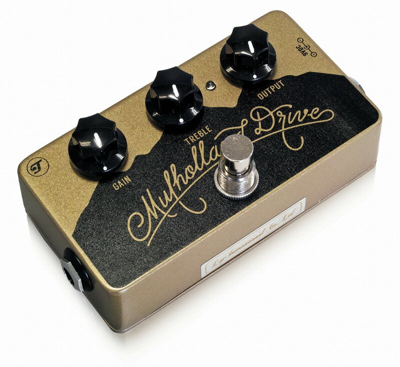 トピックスショッピングクレジット分割48回払いまで金利手数料0%！期間限定 2026年5月31日まで30,000円（税込）以上のお買い物が対象となります。本キャンペーンはクレジットカードでのお支払いは対象外となります。詳しくはお問い合わせください。アイテム説明テレトロニクスエフェクツ ムルホランドドライブマークスリー(マウンテン)Teletronix Effects Mulholland Driveは、音色に余計な色合いを混ぜあわせない、ローゲインなオーバードライブ/ブースターです。ギターとアンプのトーンはそのままに、ただ欲しい歪みやブーストだけを得ることのできる、ナチュラルなオーバードライブペダルです。Mulholland Driveの思想は一貫しています。トーンを犠牲にすることなく、自然なトーンをそのままドライブさせる。それだけです。この思想を実現するため、ただトランスペアレントなだけではなく、ナチュラルな歪み特性をもたせる必要があります。数々のクラシックアンプのプリアンプセクション、さらに世界的に高い人気のエフェクターに至るまで、研究を重ねました。Mulholland Driveはそれら多くの名機からの刺激と感動により開発されています。ローゲインオーバードライブやブーストスタイルの中でも、Mulholland Driveはクリアなクリーンセッティングから、ギターアンプのプリアンプセクションを自然にプッシュすることに特化したペダルなのです。Mulholland Drive MKIIIでは、2010年に数量限定で開発されたオリジナルモデルのMulholland Driveの全てのトーンと機能を受け継いでいますが、電池交換をより安全に行えるように内部レイアウトを変更し、また、スムースな操作性を実現するためにアウトプットセクションのポットをよりグレードの高いものに変更しています。Mulholland Driveはオーストラリア、メルボルンにて手作業で制作しています。納期について売却時は迅速に商品情報の削除を心掛けておりますが、ショッピングページの更新までにタイムラグが生じ、ご注文のタイミングによっては商品のご用意ができない場合がございます。あらかじめご了承くださいますようお願い申し上げます。あす楽対象商品以外、納期のご確認はご注文前に「商品についての問合わせ」よりお問い合わせください。