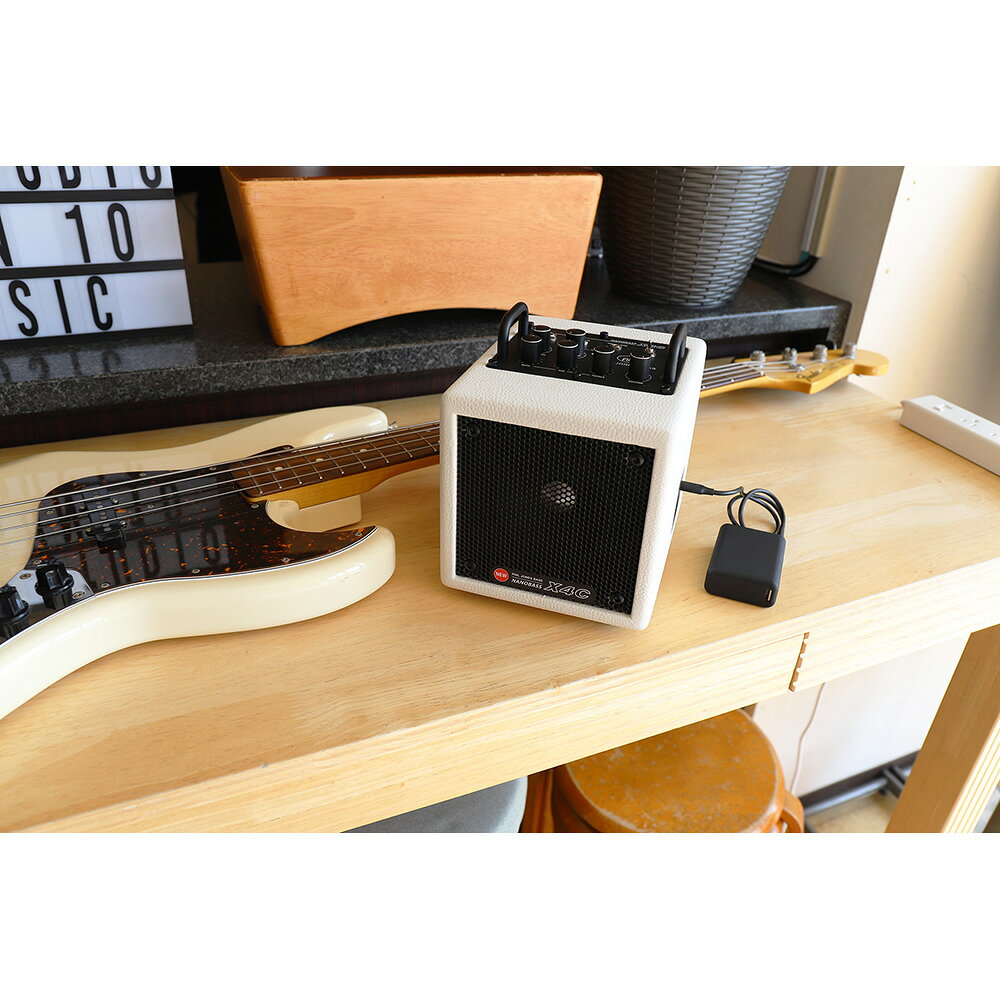 Phil Jones Bass (PJB) NANOBASS X4C White