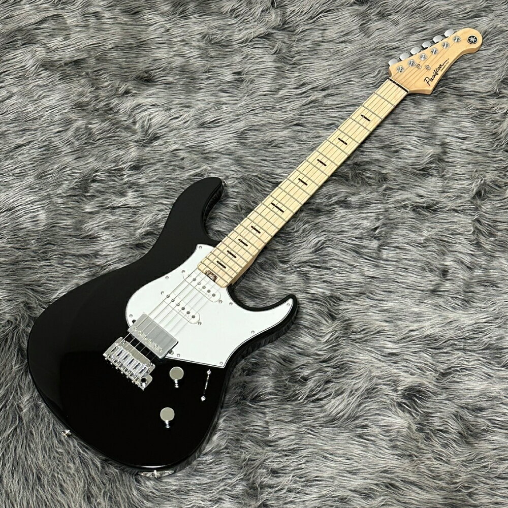 トピックスショッピングクレジット分割48回払いまで金利手数料0%！期間限定 2025年11月30日まで30,000円（税込）以上のお買い物が対象となります。本キャンペーンはクレジットカードでのお支払いは対象外となります。詳しくはお問い合わせください。アイテム説明Pacifica Standard Plusはモダンなサウンドメイキングを求めるギタリストの為に設計されています。音響特性を追求した新設計ボディデザイン・ステンレスフレットとGOTOH製パーツ採用によるスムースな演奏性と耐久性・RUPERT NEVE DESIGNS社との共同開発の"Reflectone"ピックアップによるバランスのとれたサウンドによって、優れたパートナーとしてあなたのインスピレーションを刺激します。PACS+12は音響特性を追求した新設計ボディデザイン・ローズウッド指板・スリムCシェイプメイプルネック・RUPERT NEVE DESIGNS社と共同開発された"Reflectone(リフレクト—ン)"ピックアップを搭載し、バランスの良いクリアなサウンドと優れた演奏性を実現しています。●SSH配列と5ウェイセレクタースイッチ搭載●RUPERT NEVE DESIGNS(ルパートニーヴデザイン)社と共同開発された"Reflectone"ピックアップ●日本のシティポップアートと南カリフォルニア雰囲気が漂う4色のカラーフィニッシュ●マスターボリューム、トーンコントロール（push-pull リアハムバッカーのコイルタップ）●サテンフィニッシュスリムCシェイプのメイプルネック●ローズウッド指板、ミディアムステンレスフレット●GOTOH製ロッキングチューナー(SG381 MG-T)GOTOH製二点支持トレモロブリッジ(510T-FE1)●ギグバッグ付属■「アコースティック・デザイン」によるバランスの取れたトーンヤマハ独自の音響設計テクノロジー /3Dモデリングを用いた科学的なアプローチにより、ボディの鳴りを高め、ネックへの振動を効率的に伝えるようボディ(ピックガード下部)にルーティングを程しています。■スムーズな演奏性スリムCシェイプネック、新設計のネックジョイント、350mmR指板を特徴とする、Pacifica Standard Plusは快適で優れた演奏性を提供します。■スリムCシェイプメイプルネック　快適さとスピード感を備えたモダンなスリムCシェイプネック。スムーズな演奏を可能にするサテンフィニッシュ。■カーブドネックジョイントヒール滑らかな形状をしたジョイントヒールデザインにより、ハイポジションでの演奏をより快適にします。■新設計のボディーコンターデザイン身体にフィットする新設計のボディコンターデザインが快適な演奏性を高めます。■新開発"Reflectone(リフレクトーン)"ピックアップReflectoneピックアップは本モデルのためにRUPERT NEVE DESIGNS社と共同開発されました。タイトに引き締まった低音・明瞭でクリアな高音が特徴的な、モダン且つバランスの良いサウンドを出力。各ピックアップの出力をコントロールしバランスを整えたSSH配列・コイルタップ可能なリアハムバッカーの組み合わせにより多彩なサウンドを実現します。■日本のシティポップアートからインスパイアされたフィニッシュ日本のヤマハとL.A. のチームが意見を出し合い、日本のシティポップアートと太陽が降り注ぐ南カリフォルニアの雰囲気からインスピレーションを得た明るく爽やかなフィニッシュを採用しました。■ローズウッド/メイプル指板温かみのあるトーンが特徴的なローズウッドと歯切れのよい明るいトーンが特徴的なメイプルから指板が選択可能■ステンレスフレット耐久性に優れ、スムーズなスライド・チョーキングを実現する ミディアムサイズのステンレスフレットを採用しています。■GOTOH製ハードウェアGOTOH製ロッキングチューナー(SG381 MG-T)とGOTOH製2点支持トレモロブリッジ(510T-FE1)の組み合わせにより スムーズな操作性と抜群のピッチ安定性を実現します。スペック■ボディ : アルダー■ネック : メイプル■ボディ/ネック構造 : ボルトオン■ネックフィニッシュ : ナチュラルスムースサテンフィニッシュ■指板 : ローズウッド■指板アール : 350mm■ナット素材/幅 : GraphTech TUSQ/42mm■フレット数/サイズ : 22/ミディアムステンレス■ブリッジ : Gotoh 510T FE-1■弦間ピッチ : 10.8mm■弦 : D'Addario EXL-120/ 0.009-0.042■スケール : 648.0mm■ピックアップ : リフレクト—ン HS7n,リフレクト—ン HS7m，リフレクト—ン HH7b■ピックアップスイッチ : 5P セレクタースイッチ■コントロール : マスターボリューム、マスタートーン（＋コイルタップスイッチ）■ペグ : Gotoh SG381 MG-T (ロッキングチューナー)納期について売却時は迅速に商品情報の削除を心掛けておりますが、ショッピングページの更新までにタイムラグが生じ、ご注文のタイミングによっては商品のご用意ができない場合がございます。あらかじめご了承くださいますようお願い申し上げます。あす楽対象商品以外、納期のご確認はご注文前に「商品についての問合わせ」よりお問い合わせください。