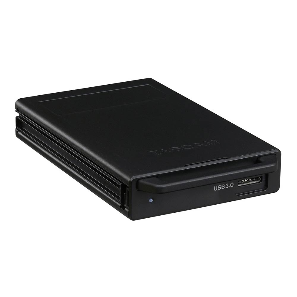 トピックスショッピングクレジット分割48回払いまで金利手数料0%！期間限定 2026年2月28日まで30,000円（税込）以上のお買い物が対象となります。本キャンペーンはクレジットカードでのお支払いは対象外となります。詳しくはお問い合わせください。アイテム説明DA-6400/DA-6400dp用オプション SSDケース[仕様]・Serial ATA : SSD組み込み/ベイ装着用・Serial ATA コネクター : Serial ATA互換・USB : 外付け接続用・USB コネクター : USB3.0 micro B・USB プロトコル : USB3.0 SuperSpeed[同梱品]AK-CC25 ×1納期について売却時は迅速に商品情報の削除を心掛けておりますが、ショッピングページの更新までにタイムラグが生じ、ご注文のタイミングによっては商品のご用意ができない場合がございます。あらかじめご了承くださいますようお願い申し上げます。最強配送対象商品以外、納期のご確認はご注文前に「商品についての問合わせ」よりお問い合わせください。