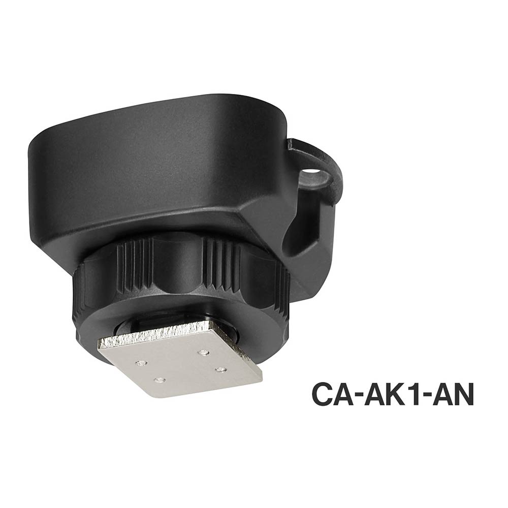 トピックスショッピングクレジット分割48回払いまで金利手数料0%！期間限定 2026年2月28日まで30,000円（税込）以上のお買い物が対象となります。本キャンペーンはクレジットカードでのお支払いは対象外となります。詳しくはお問い合わせください。アイテム説明CA-XLR2d対応カメラ接続用コンバージョンアダプター『CA-AK1』は、CA-XLR2dを各社のカメラへ接続可能にするコンバージョンアダプターです。お手持ちのCA-XLR2dのアダプターと交換することで、より多くの対応カメラと接続することができます。[同梱品]CA-AK1-AN（インターフェース端子カバー付き） × 1変換アダプター固定ネジ × 2取扱説明書（保証書付き） × 1同梱品[対応製品]Analog Interface Kit：CA-XLR2d-AN納期について売却時は迅速に商品情報の削除を心掛けておりますが、ショッピングページの更新までにタイムラグが生じ、ご注文のタイミングによっては商品のご用意ができない場合がございます。あらかじめご了承くださいますようお願い申し上げます。最強配送対象商品以外、納期のご確認はご注文前に「商品についての問合わせ」よりお問い合わせください。