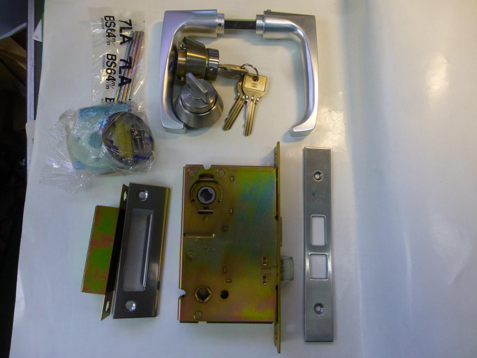 MIWA　U9LA20-1レバーハンドルセット　64mm 33〜42mm