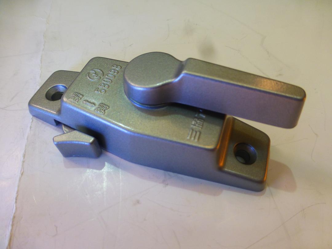 クレセント（KC-32) 左　三協アルミ　テラス（大）12032-2図は右