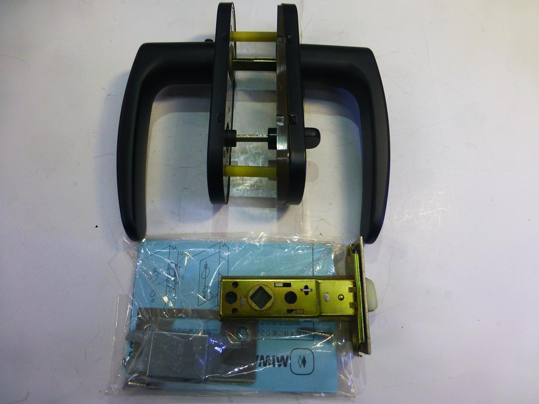 Rakuten - MIWA　レバーハンドルZLT901-8　小判表示錠　黒28〜40mm