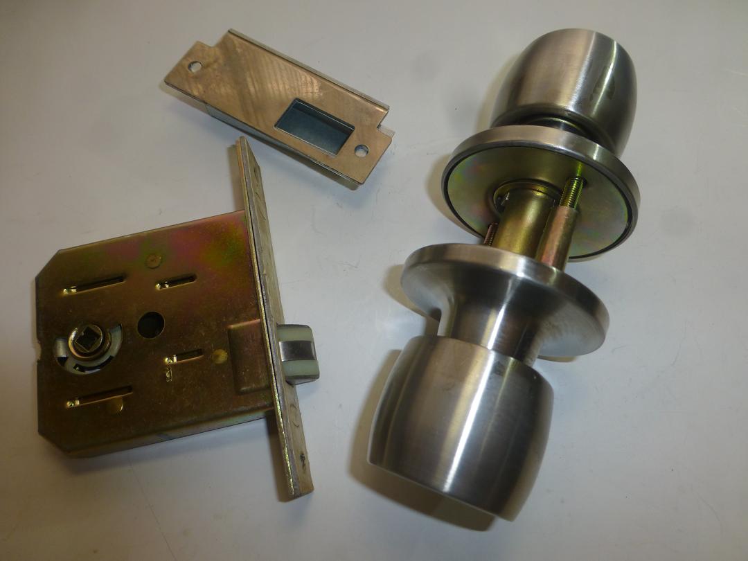 Rakuten - BEST　握り玉錠　B/S64mm　ドア厚30〜42mm