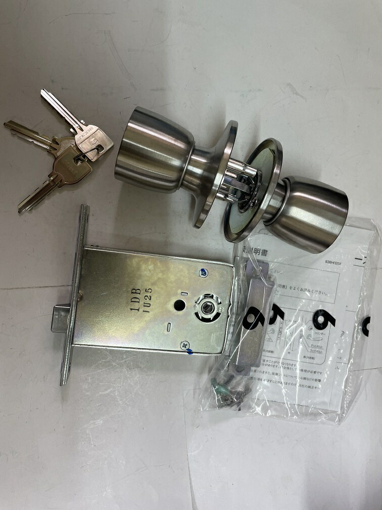 フロント130mm　B/S64mm　座R76mm