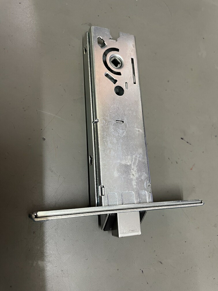 Rakuten - GOAL 　錠ケース　G-F　B/S100mm ロック付き