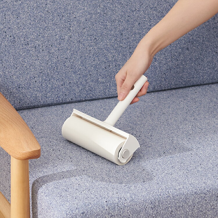 【KEYUCA公式店】ケユカ [日本製]sooq さっと出し入れ 粘着クリーナー[コロコロ 掃除用具 掃除道具 清掃用具 清掃道具 カーペット ハンディ 専用ケース付 シンプル デザイン モダン 新生活 日本製 コロコロクリーナー 本体 粘着ローラー 掃除 カーペットクリーナー]