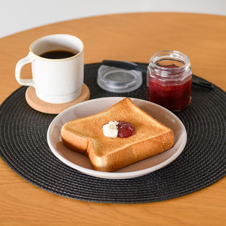 【KEYUCA(ケユカ)公式店】厚めのコルクコースター10cm 2P [茶たく テーブル用品 キッチン用品 無地 シンプル おしゃれ モダン ギフト プレゼント 通販 楽天] 3