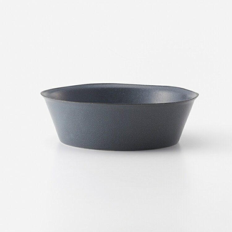 【KEYUCA公式店】ケユカ[美濃焼] sou ミドルボウル 17cm[日本製 食器 円形 青 白 ブルー ホワイト食器 シンプル おしゃれ ギフト プレゼント ホームパーティ シチュー皿 シチューボウル サラダボウル サラダボール サラダ皿 とりわけ皿 お皿 パスタ皿 うつわ 取り分け] keyuca-10031837 KEYUCA サンプル画像3