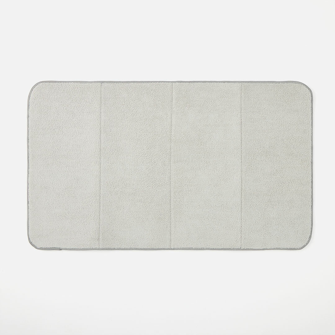 Rakuten - 【KEYUCA公式店】ケユカ 抗菌防臭水切りマット 60×35cm[大判サイズ マイクロファイバー 折り畳み キッチングッズ シンプル おしゃれ クッション性 水切りマット 水切り マット 吸水マット キッチン水切りマット 食器水切りマット 大判 洗い物 キッチン 食器 吸水 抗菌]