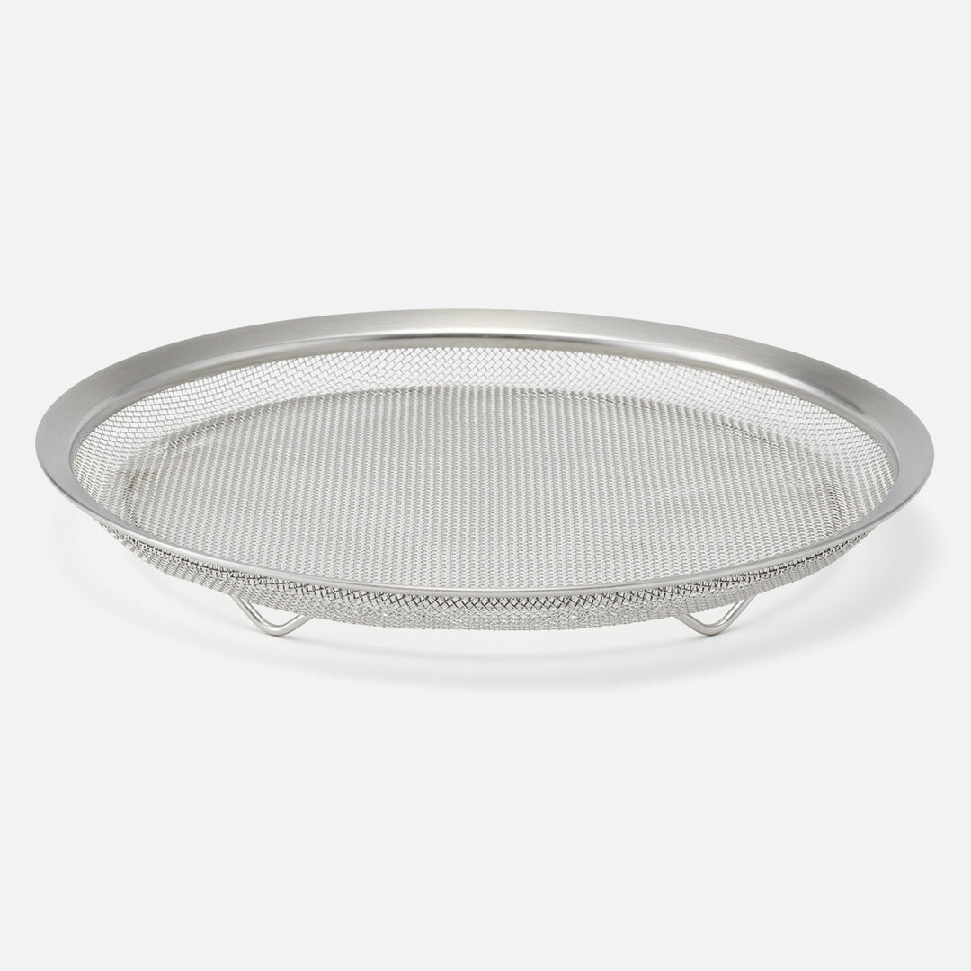 [KEYUCA Official Store] KEYUCA Looza Strainer 23cm Shallow Type [Kitchenware, Cooking Utensils, Cooking Tools]Stainless Plain, simple colander/strainer, shallow colander, suitable for draining vegetables, tempura, fried foods, steamers, and more. Dishwasher safe. Fine mesh, shallow.Stainless Flat colander