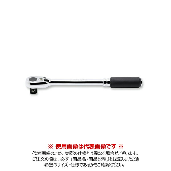 【メーカー】 ●(株)山下工業研究所 【特長】 ●Z-EAL 3/8"(9.5mm)差込 ラチェットハンドル(スリム) ギヤ歯数72。 ●全長160mm。 ●接続箇所の精度向上、新形状ボールディンプル(えくぼ)採用により、高級ブランドでも実感できなかったフィット感と高いトルク伝達性能を実現しています。 ●クイックスピンナーやエクステンションバーなど複数つなげ合わせて使用する作業では、その差は一目瞭然です。 ●1/4"(6.35mm)SQのラチェットボディに3/8"(9.5mm)SQの差込角を設けた超コンパクトタイプ(厚み・幅共に20mm超)スリムなZ-EALソケットと組み合わせると、極薄なため、狭いスペースにも使用できます。 ●超ミニサイズで3/8"の差込角なので強度的に大丈夫か?と不安に感じますが、柄やヘッドを手で握って使用するには十分すぎる許容トルク(約70N.m)があります。 ●大口径サイズのソケットも安心して使用できます。 ●Ko-kenのラチェットハンドルの特徴である「空転トルクの軽さ」にこだわった構造のラチェット機構を開発。 ●現在市場に多く普及している一体型の爪でギヤを押し上げる構造のラチェット機構に対して圧倒的な空転の軽さを実現。 ●従来の2枚爪方式と同レベルの空転トルクです。 ●エラストマーグリップには上質な握り心地と磨耗/油脂類に対する耐性を兼ね備えたエラストマー樹脂をハンドル本体に直接インジェクション成型。 ●酷使によるグリップの抜けや空回リといったトラブルを防止しています。 【JANコード】 4991644012275 【関連商品】 Z-EAL 1/4"(6.35mm)SQ. ラチェットハンドル 全長114mm 2725Z(G72) Z-EAL 1/4"(6.35mm)SQ. ラチェットハンドル(ロング) 全長160mm 2725Z-160(G72) Z-EAL 3/8"(9.5mm)SQ. ラチェットハンドル(コンパクト) 全長114mm 2725Z-3/8(G72) Z-EAL 3/8"(9.5mm)SQ. プッシュボタン式ラチェットハンドル(コンパクト) 全長114mm 2725ZB-3/8 Z-EAL 3/8"(9.5mm)SQ. プッシュボタン式ラチェットハンドル(スリム) 全長160mm 2725ZB-3/8(L160) Z-EAL 1/4"(6.35mm)SQ. 首振りラチェットハンドル 全長114mm 2726Z(G72) Z-EAL 1/4"(6.35mm)SQ. 首振りラチェットハンドル(ロング) 全長160mm 2726Z-160(G72) Z-EAL 3/8"(9.5mm)SQ. 首振りラチェットハンドル(コンパクト) 全長114mm 2726Z-3/8(G72) Z-EAL 3/8"(9.5mm)SQ. 首振りラチェットハンドル(スリム) 全長160mm 2726Z-3/8(L160/G72) Z-EAL 3/8"(9.5mm)SQ. プッシュボタン式首振りラチェットハンドル(コンパクト) 全長114mm 2726ZB-3/8 Z-EAL 3/8"(9.5mm)SQ. プッシュボタン式首振りラチェットハンドル(スリム) 全長160mm 2726ZB-3/8(L160) &nbsp; &nbsp; &nbsp; &nbsp; ko-ken KOKEN コーケン コーケン販売 山下工業研究所 DIY プロツール 作業用品 車 バイク 整備用品 Z-EALシリーズ