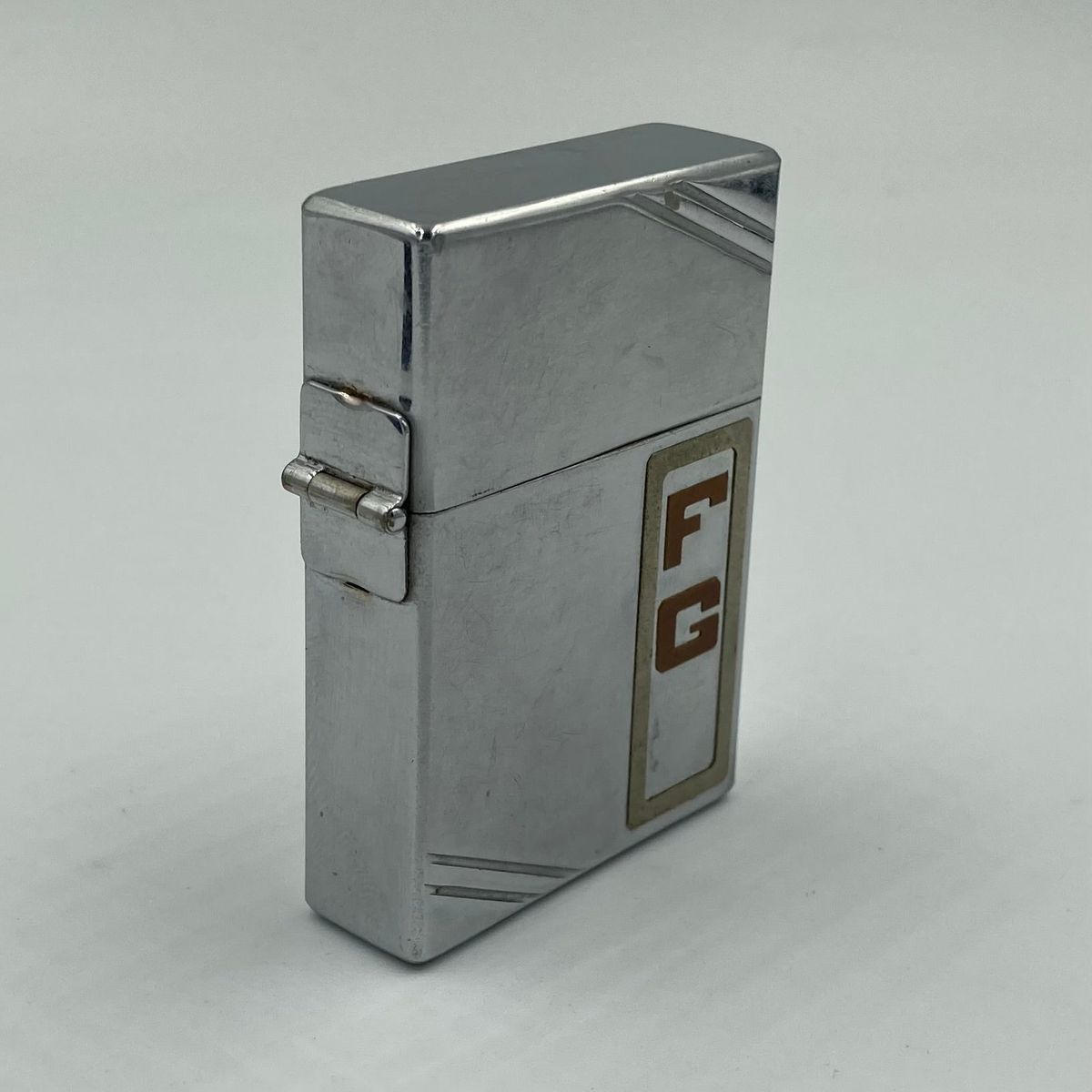 ジッポー ZIPPO ライター 1934年〜1935年 3バレル アウトサイドヒンジ（外ヒンジ）モデル ダイヤゴナルライン メタリケ【海外直輸入USED品】