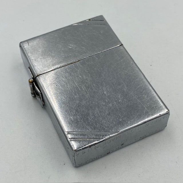 1934年〜1935年 3バレル アウトサイドヒンジ（外ヒンジ）モデル ダイヤゴナルライン コイルスプリング ジッポー ZIPPO【海外直輸入USED品】