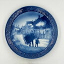 ロイヤルコペンハーゲン イヤープレート 1980年 「Bringing Home the Christmas Tree」 クリスマスツリーを持って家へ 【海外直輸入USED品】