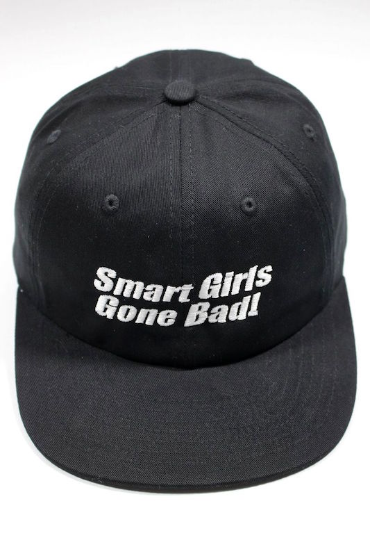 STUNNUTS (スタンナッツ) / "SMART GIRLS GONE BAD" STRAPBACK CAP / black×white